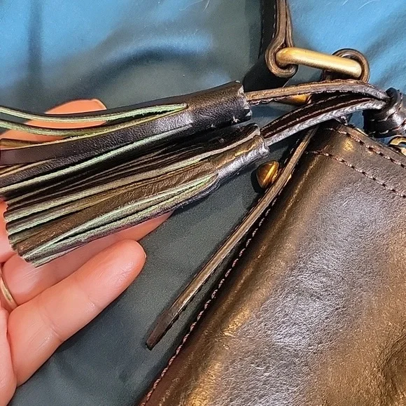 Dooney & Bourke Black Genuine Leather Crossbody Tassle Bag‎ - Picture 3 of 12